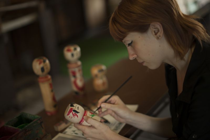 búp bê Kokeshi